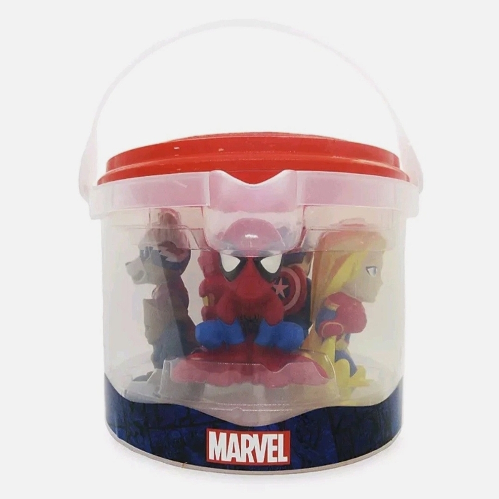Disney Marvel Action Figure Bath Set